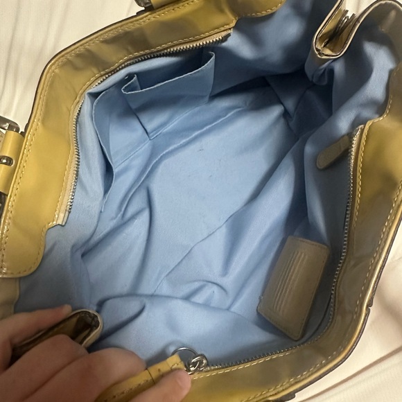 Coach Soho Signature Pleated Tote. - Picture 5 of 6